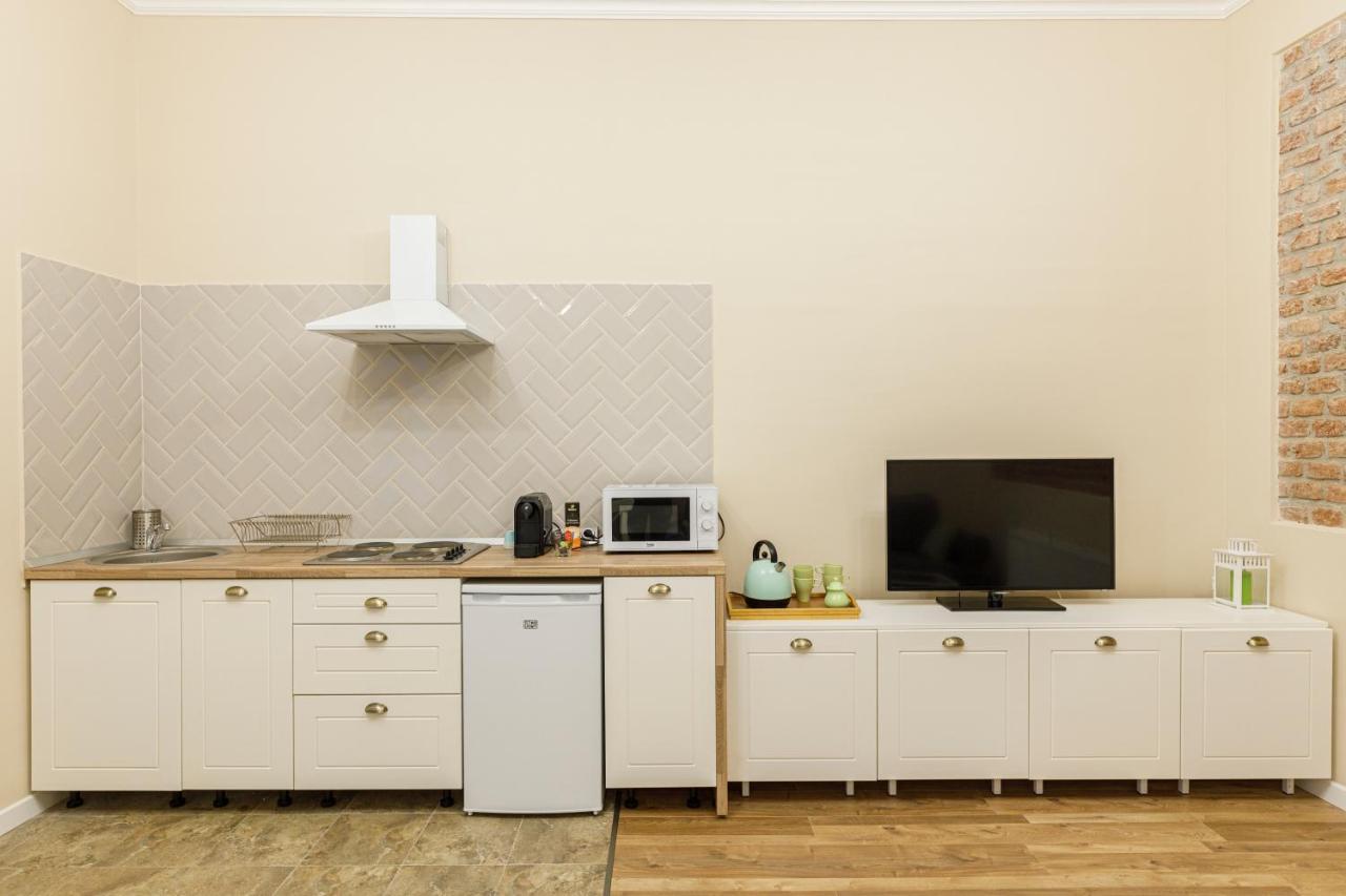 Beautiful Apartment In Heart Of Historical Center ทิมิชัวรา ภายนอก รูปภาพ