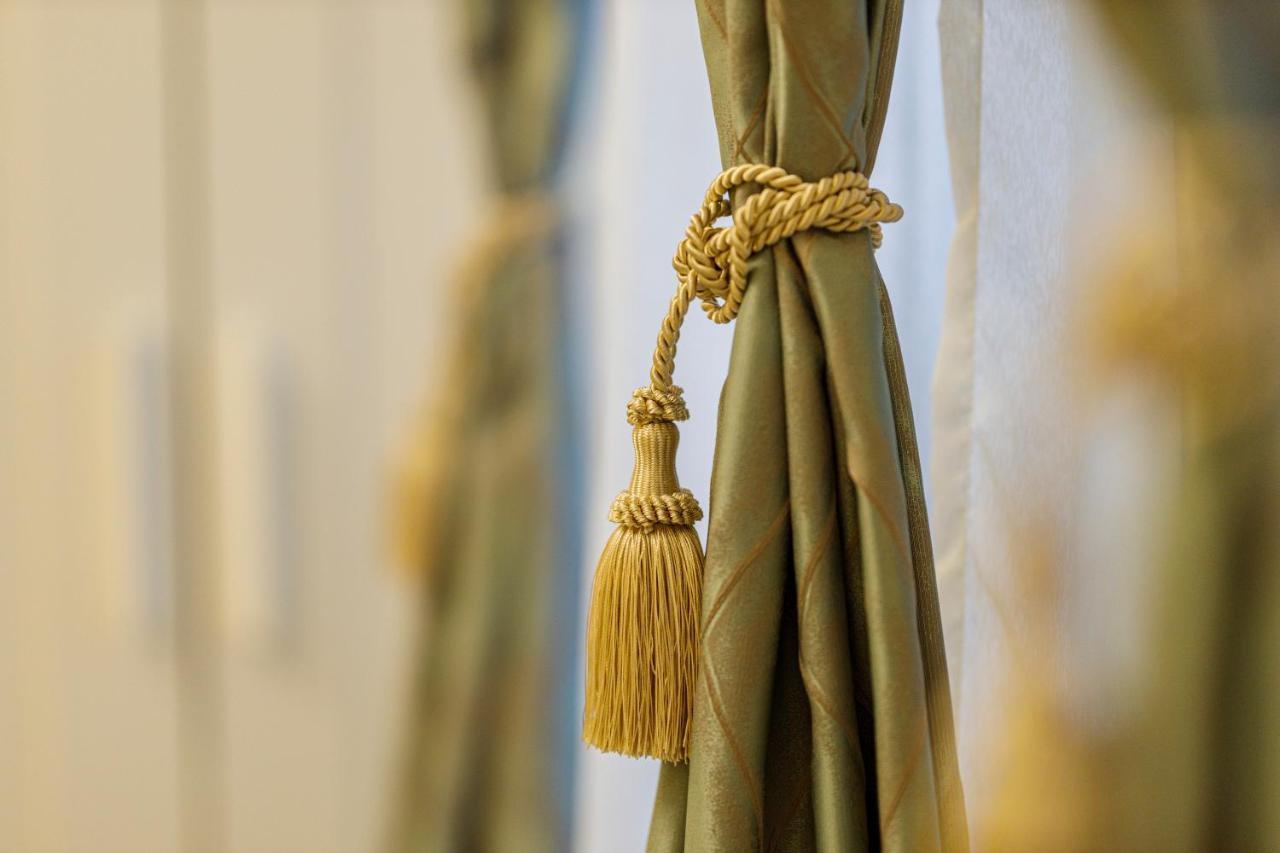 Beautiful Apartment In Heart Of Historical Center ทิมิชัวรา ภายนอก รูปภาพ